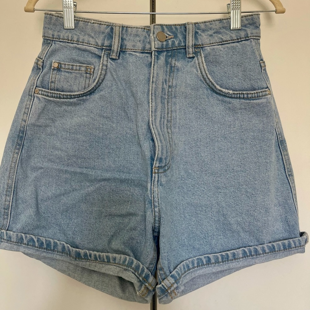 Zara Mom Fit Denim Shorts